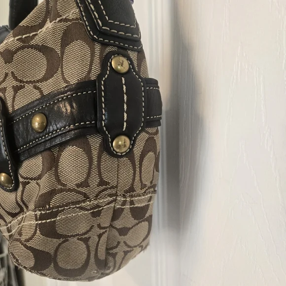 Coach Signature Ergo Belted Hobo - Picture 3 of 16